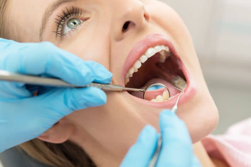 טיפולי שיניים עולים יקר